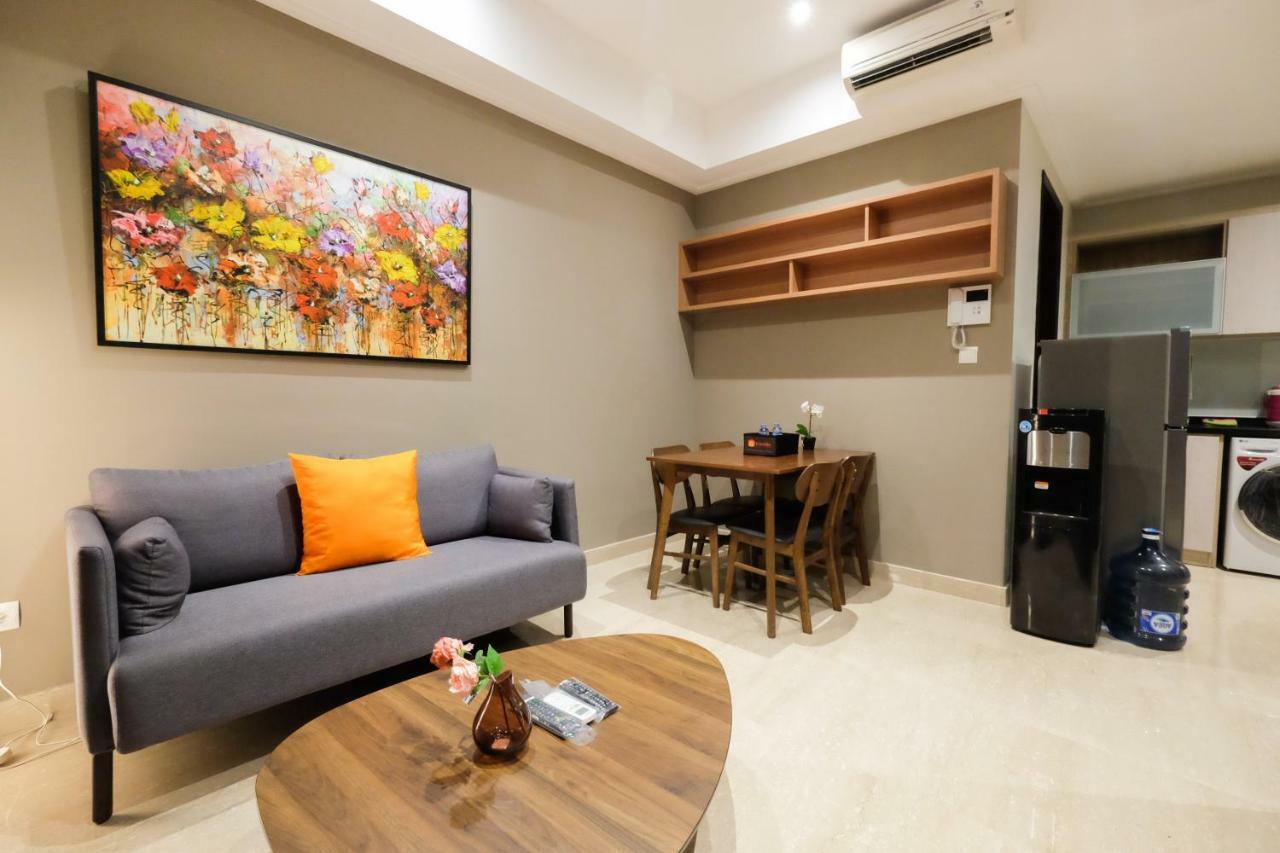 Comfortable And Modern 2Br Menteng Park Apartment By Travelio Джакарта Экстерьер фото